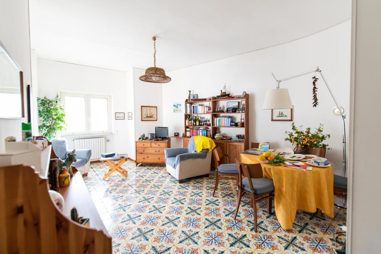 Virginia's Apartment Sorrento